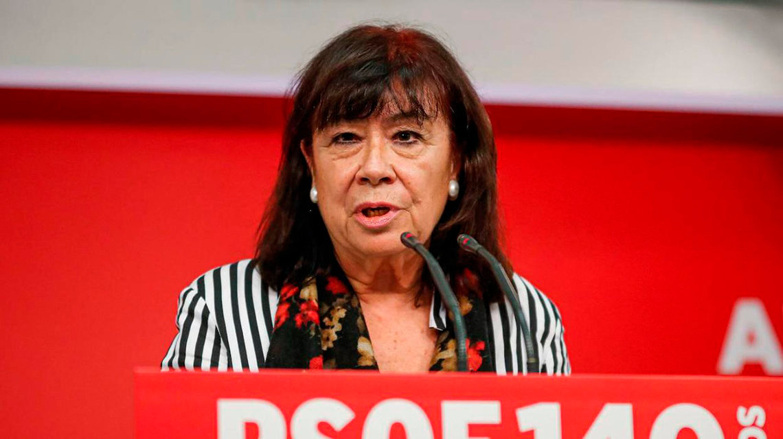 La RFEC exige una explicación a la presidenta del PSOE por animar a los ecologistas a denunciar a la Junta de Castilla y León para frenar el control del lobo